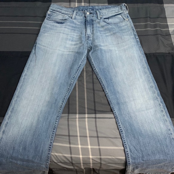 Levi’s Jeans - Picture 1 of 6